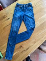 Vero Moda Jeans, blau, Gr. M/34 Niedersachsen - Löningen Vorschau