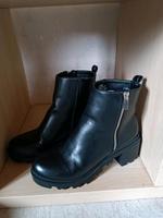 Schuhe Halb Schuhe mit hohem Absatz  Reißverschluss Rheinland-Pfalz - Rehe Vorschau