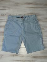 Tommy Hilfiger edle Chino-Shorts W32 Top Hellblau NP.:99,- Berlin - Spandau Vorschau