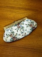 Sehr alte Clutch mit Blumenmuster Niedersachsen - Peine Vorschau