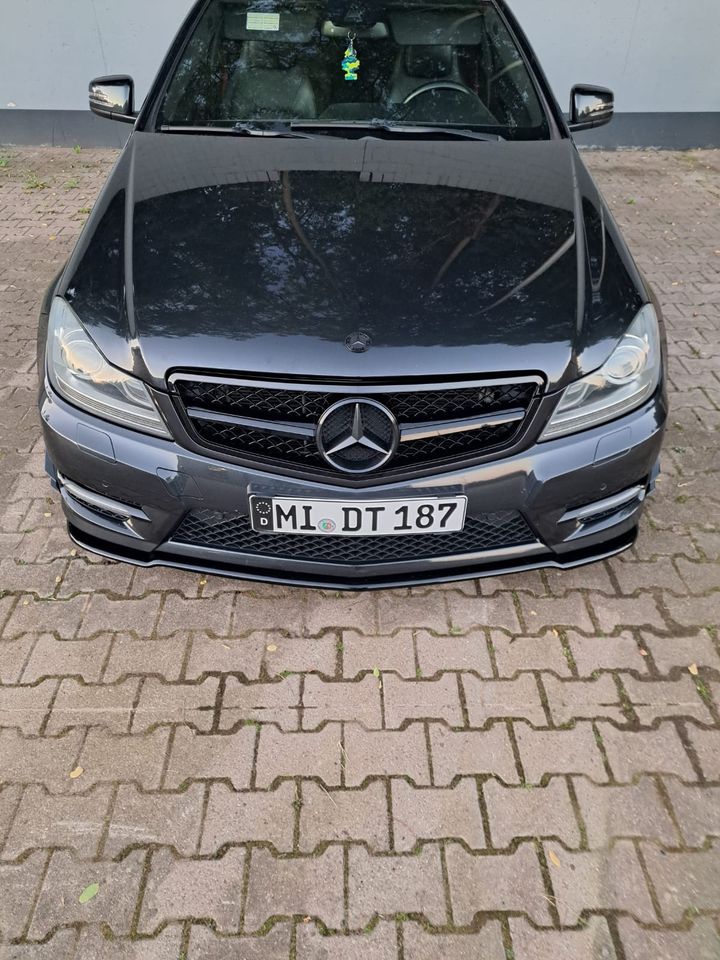 Frontlippe Spoiler Schwert Performance ABS schwarz glänzend passend für  Mercedes-Benz W204 C AMG MOPF