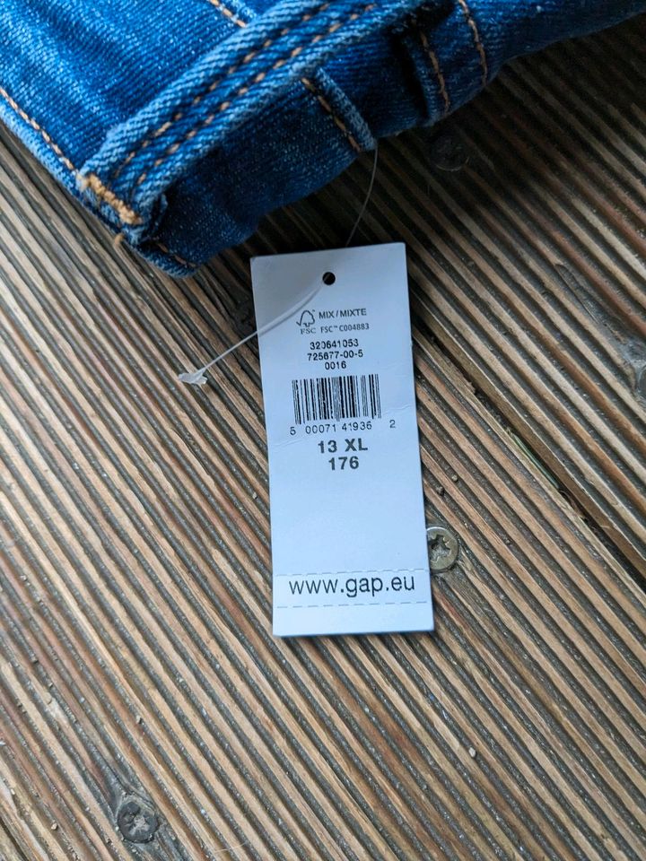 NEU GAP super skinny Jeans Gr. 176 dunkelblau mit elasthan in Grafing bei München