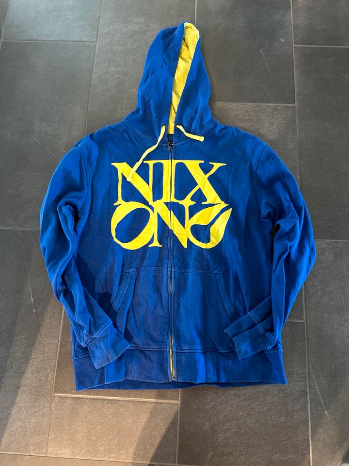 Nixon Hoodie in Mainburg