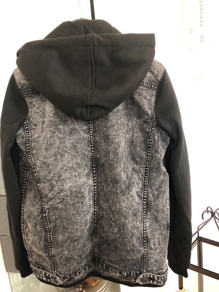 Jeans-Sweatjacke schwarz Gr. S in Neuler