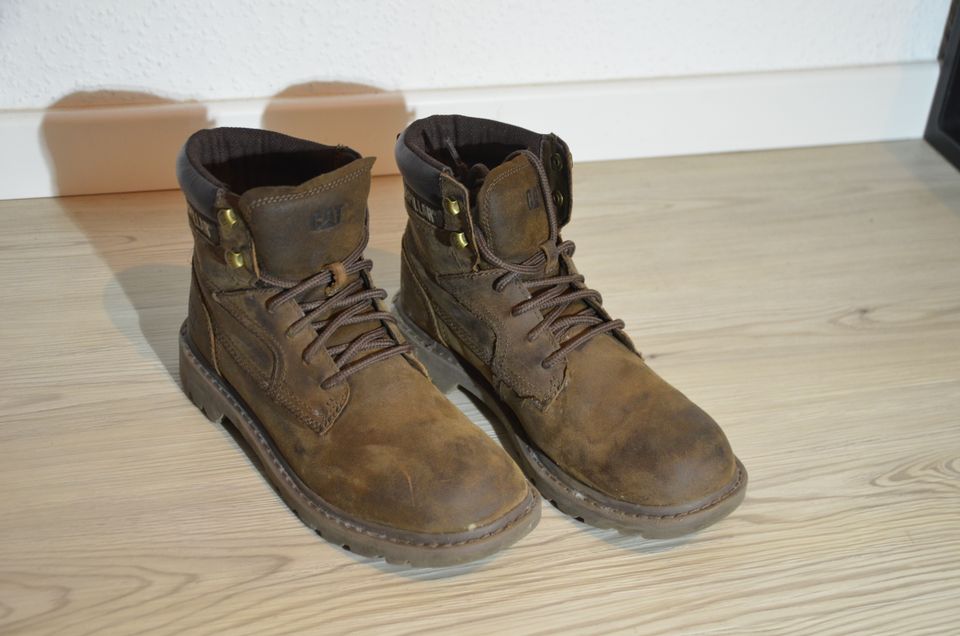 Winterschuhe CAT Gr.42 in Krefeld