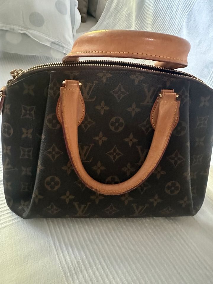 Louis Vuitton monogram canvas in Burgdorf