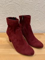 Neu Damen Schuhe rot Stiefeletten Gr. 6 39 Caprice Niedersachsen - Husum Vorschau