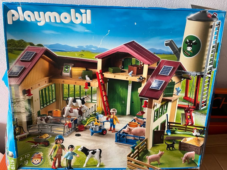 Playmobil Großer Bauernhof mit Zubehör in Torgau