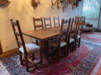 Eichenmöbel massiv, Tisch mit 8 Stühlen, Couch- und Beistelltisch Hessen - Dreieich Vorschau