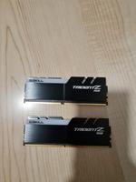 G.SKILL Trident Z RGB DDR4 16GB 2x8GB 4600MHz DIMM CL19 1.5V XMP Hamburg-Nord - Hamburg Winterhude Vorschau