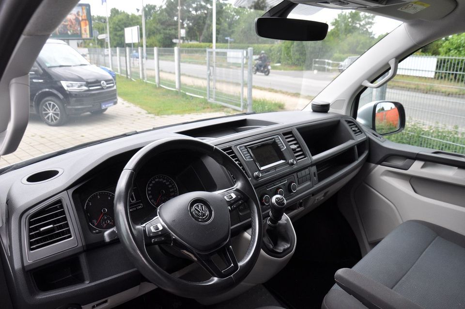 Volkswagen T6 Transporter Kasten-Kombi Kasten Hochdach lang in Teltow