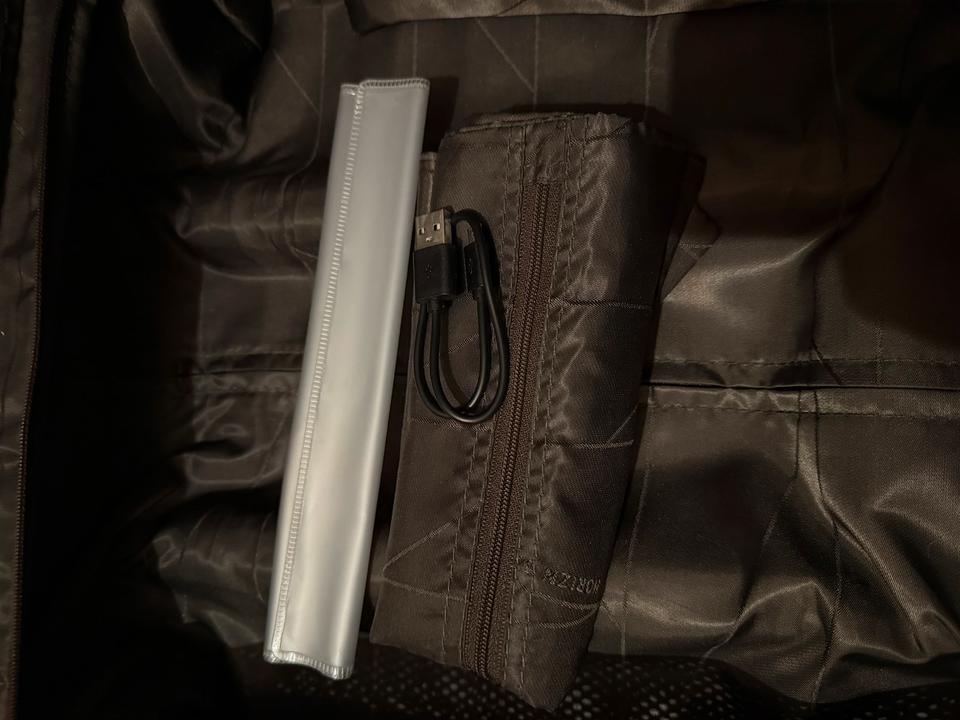 Horizn Studios M5 Smart Cabin 37L dark olive Handgepäck TOP in Kiel