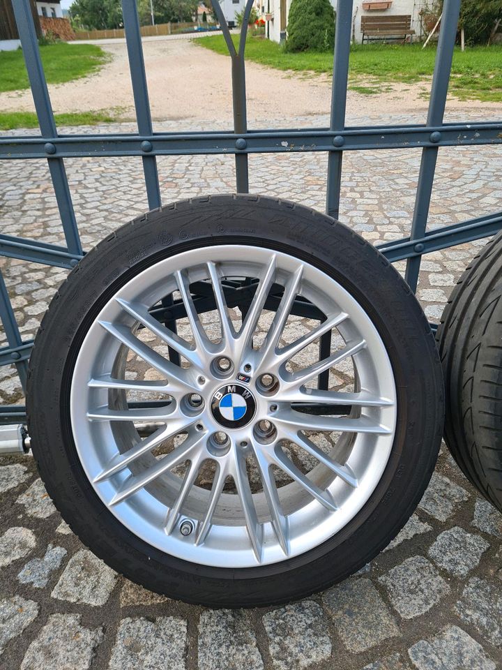 BMW 1er 2er Alufelgen Sommerreifen Doppelspeiche M 460 17 Zoll in Wenzenbach