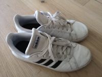 Adidas Sneaker weiß  Größe 41⅓ Bayern - Mühlhausen Vorschau