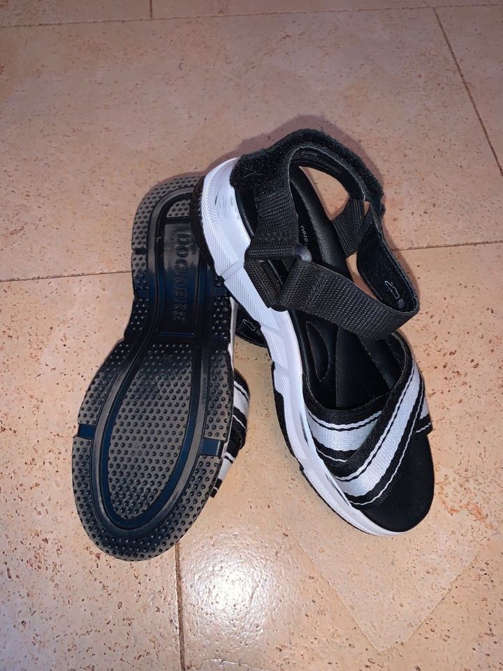 Dockers Sandalen Plateau Gr. 36 Sandaletten NP 40€ schwarz weiß in Hennigsdorf