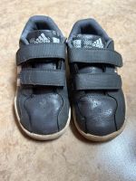 Adidas Sneaker Schuhe Gr 24 Brandenburg - Brieskow-Finkenheerd Vorschau