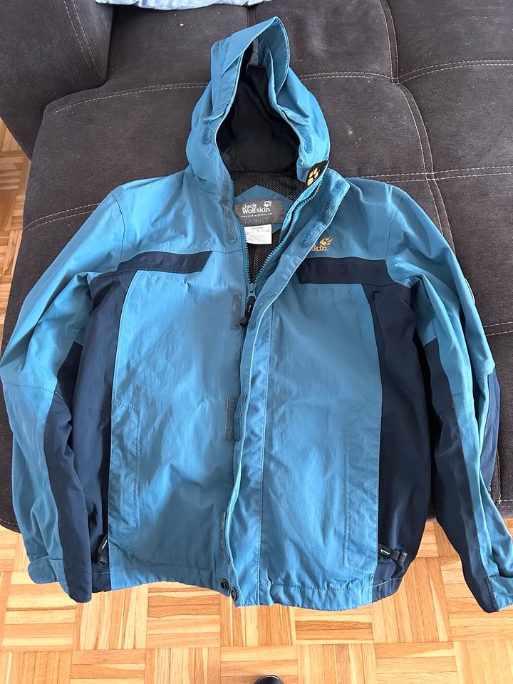 Jack Wolfskin Regenjacke 152 in Bochum