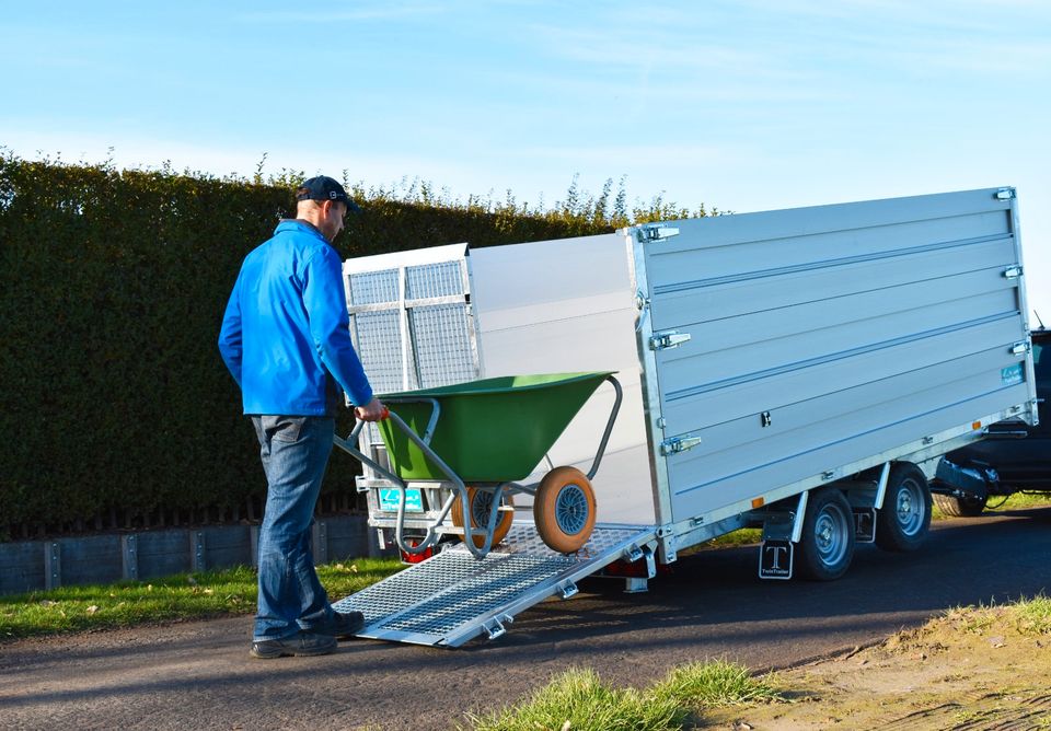 TwinTrailer TT 27-30 TR 35-40 Kipper Maschinentransporter GaLa in Meßkirch