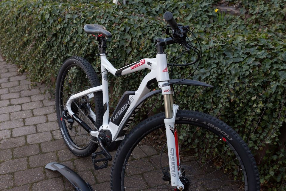 E-Bike Haibike HardNine 5.0 - Mountainbike in Herrenberg