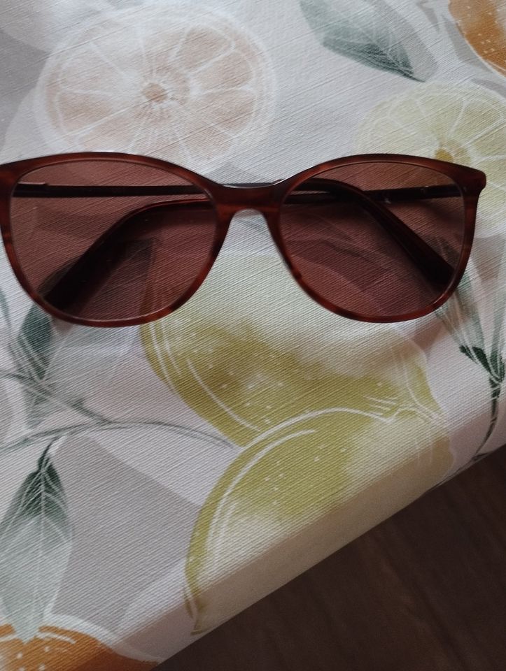 Damen Sonnenbrille mit Sehstärke in Saarland - Heusweiler | eBay  Kleinanzeigen ist jetzt Kleinanzeigen