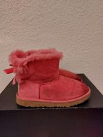 UGG Mädchen Schuhe Grösse 35 Berlin - Mitte Vorschau