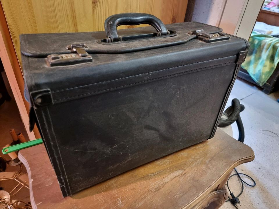 Aktenkoffer Koffer Tasche schwarz in Schlüchtern
