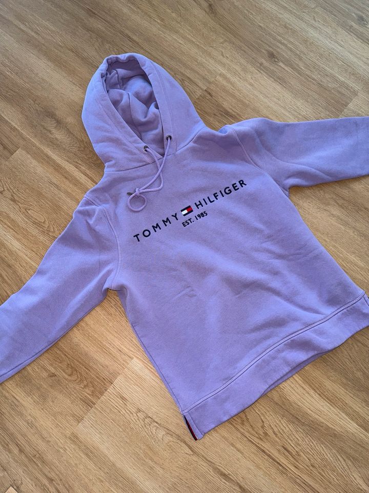 Tommy Hifliger Damen Hoodie S Flieder neuwertig in Sonneberg