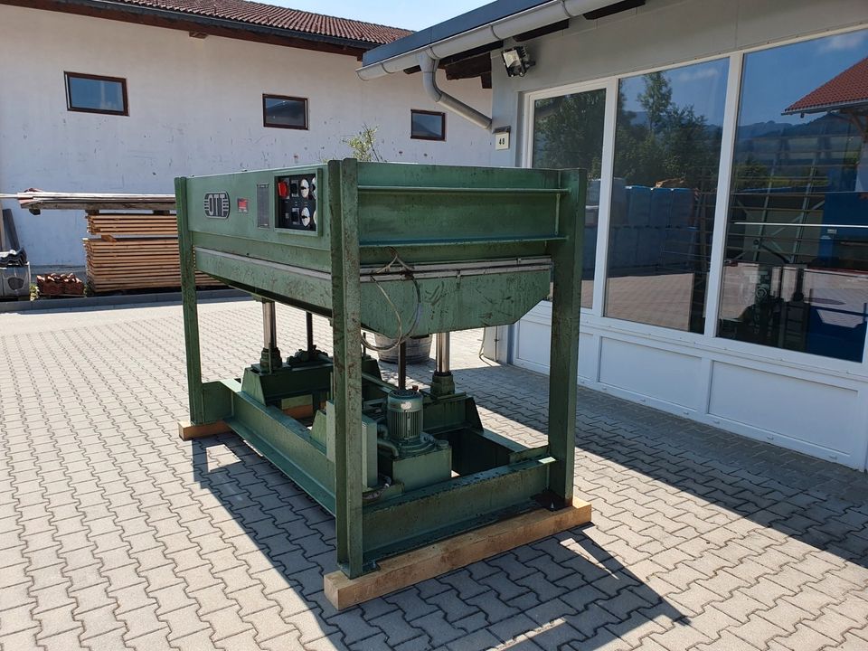 OTT Furnierpresse JU 65 in Bichl