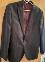 Anzug Sakko Hose Weste schwarz und bordeaux Größe 48 Pankow - Buch Vorschau