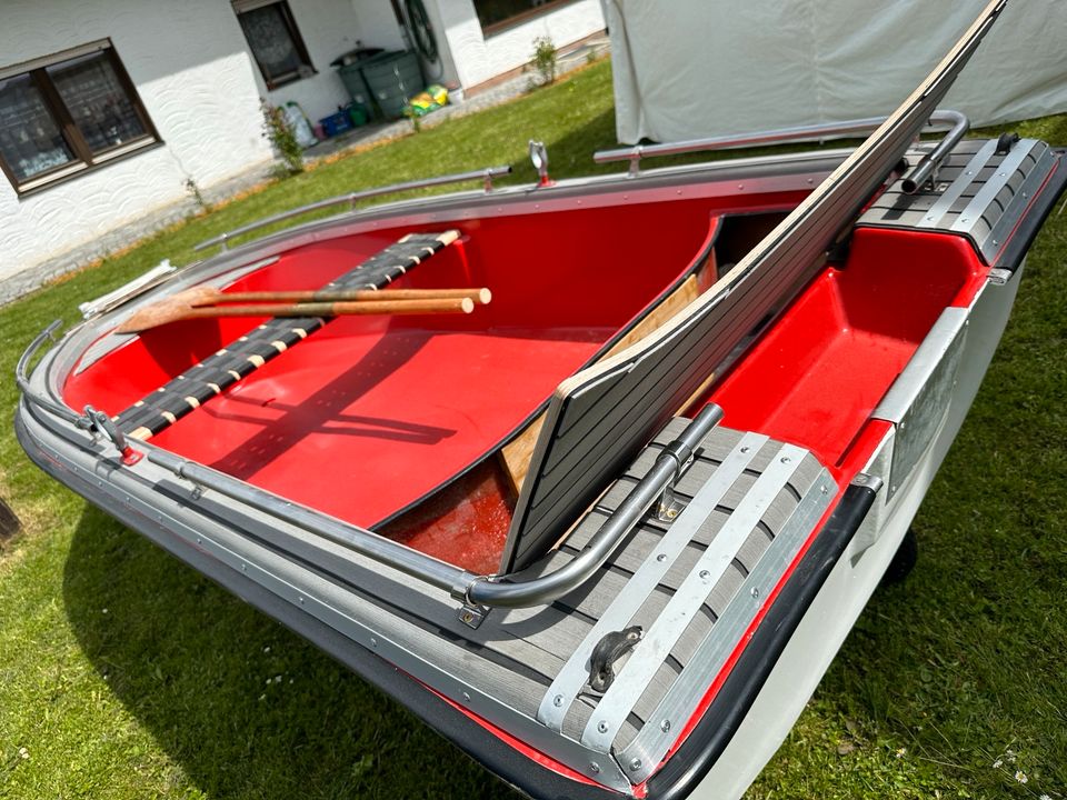 Meine Boot BAVARIA! Mit Handwagen in Essenbach