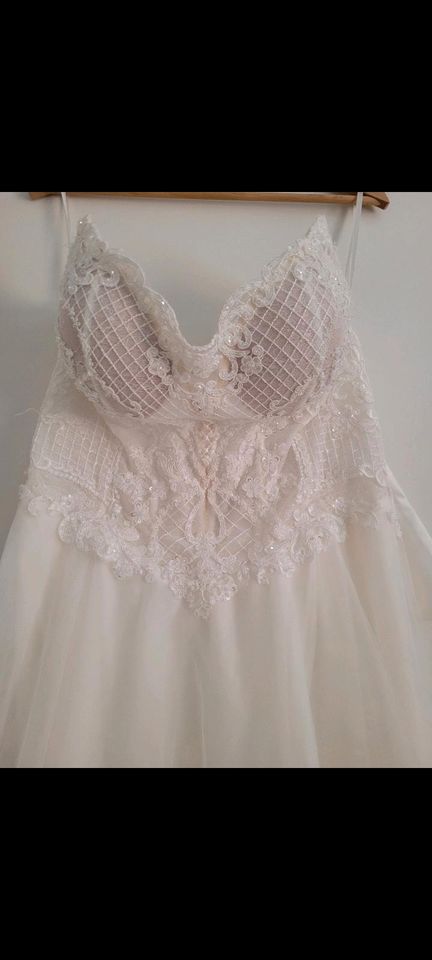 Brautkleid ivory Gr. 44 in Dortmund