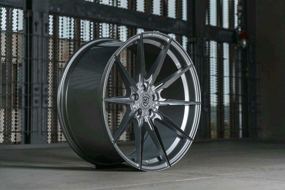 21 Zoll Concave Felgen Audi A7 S7 RS7 A8 S8 Q7 SQ7 Q8 SQ8 E-Tron in Uhingen