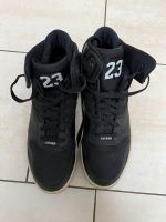 Nike Jordan dunkelblau Größe 44 Hannover - Vahrenwald-List Vorschau
