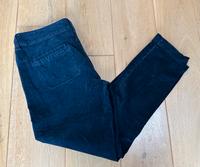 MAC Carrie Polo New dunkelblau Cordsamt Gr. 40/30 Rheinland-Pfalz - Edesheim (Pfalz) Vorschau
