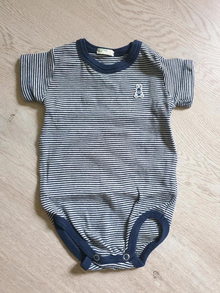 Kurzarmbodys, Langarmbodys, Wickelbodys Gr  62/68, H&M, Baby Club in Landshut