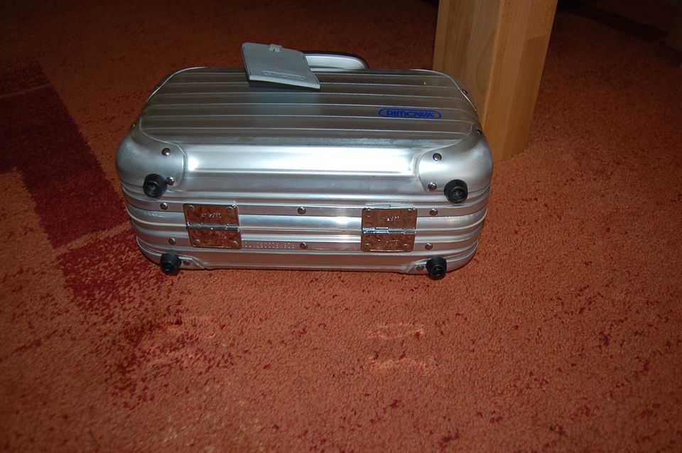 Rimowa Topas Piccolo 928  Alu Aluminium Beautycase nahezu Neu in Wiesbaden