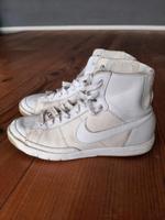 Nike Hightop Sneaker Größe 38 Weiß Müritz - Landkreis - Waren (Müritz) Vorschau