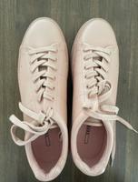 Süße rosa Farbene Esprit sneaker Schnürschuhe Größe 38 Baden-Württemberg - Gerlingen Vorschau