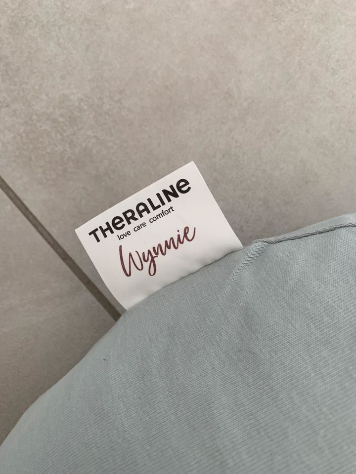 Theraline Wynnie Stillkissen Bezug grau in Bayern - Schwarzhofen | eBay  Kleinanzeigen ist jetzt Kleinanzeigen