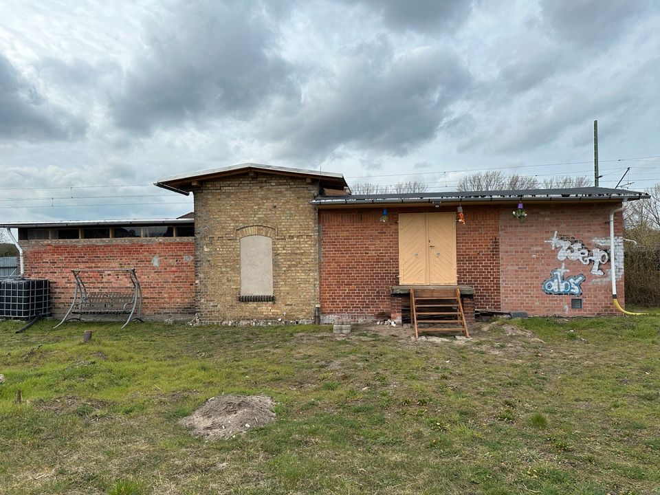 Grundstück mit Gebäude in Rostock