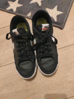 Nike Damen Schuhe Größe 40 Rheinland-Pfalz - Schönenberg-Kübelberg Vorschau
