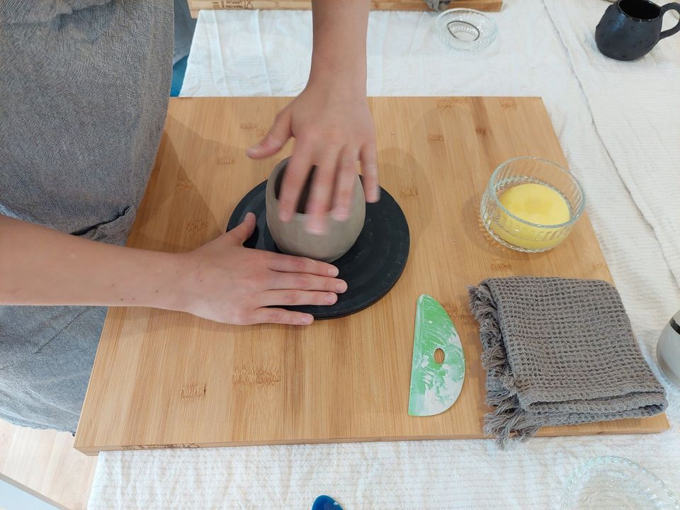 Töpferkurs in Aachen / Pottery handbuilding ceramics clay in Aachen