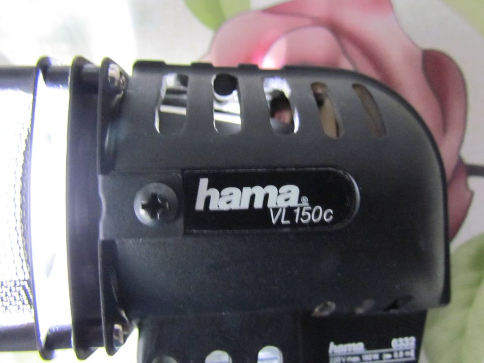Video Lichte von HAMA VL-150C mit LED Lambe in Frankfurt am Main