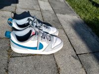 Sneaker von Nike Größe 40 super Zustand weiß blau Sachsen-Anhalt - Magdeburg Vorschau