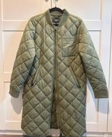 Khujo leichte Steppjacke „ Mary" Gr.L/40 Brandenburg - Hohen Neuendorf Vorschau