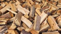 Trockenes Kaminholz Nadelmischholz Holz zum sofortigen Gebrauch ! Nordrhein-Westfalen - Kevelaer Vorschau
