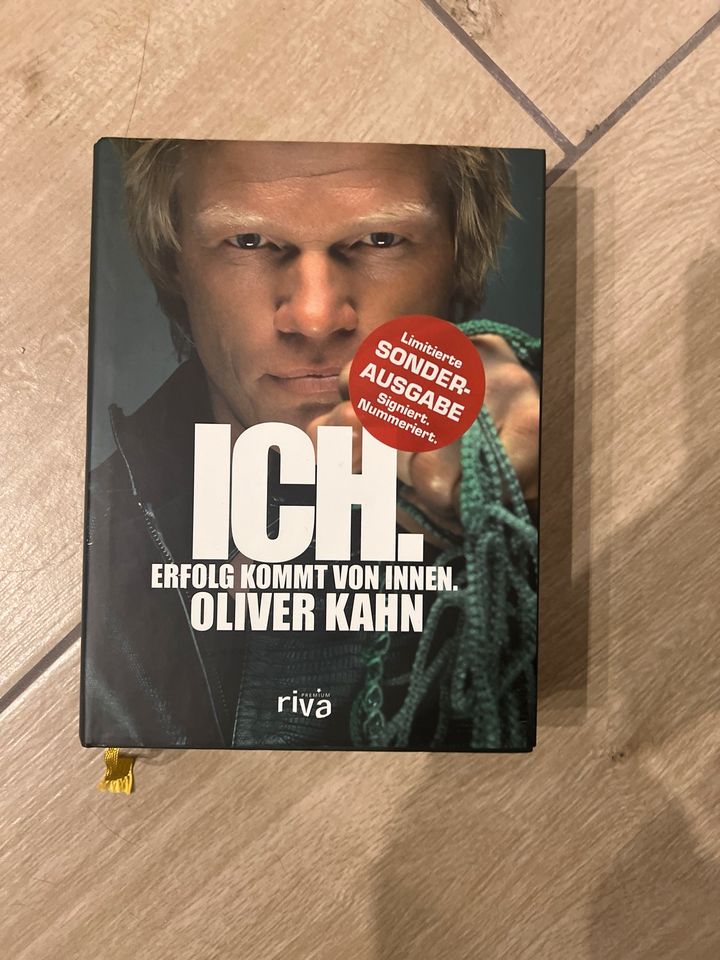 Oliver Kahn Buch in Biebertal
