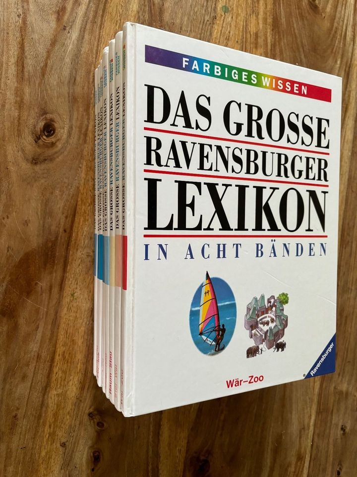 Ravensburger Lexikon - 8 Bänden - sehr guter Zustand - Wissen in Dorsten