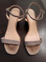 Unisa Brautschuhe, Sandaletten Berlin - Rummelsburg Vorschau