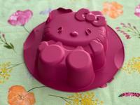Tupperware Backform Silikon, Hello Kitty, neu unbenutzt Berlin - Neukölln Vorschau